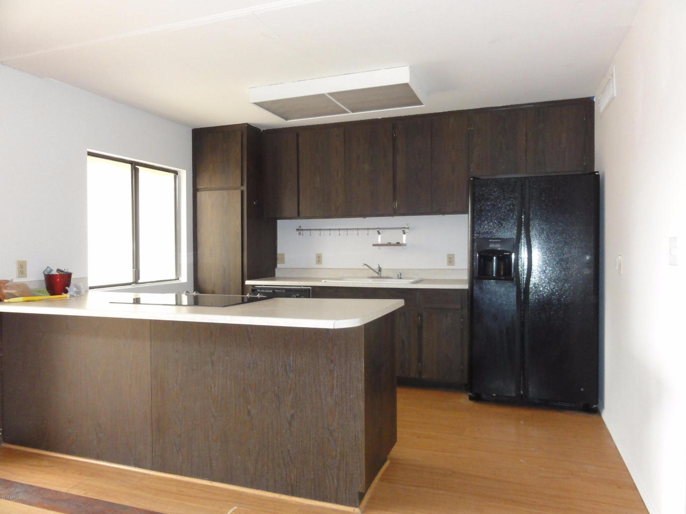 8837 N New World Dr, Glendale, AZ 85302