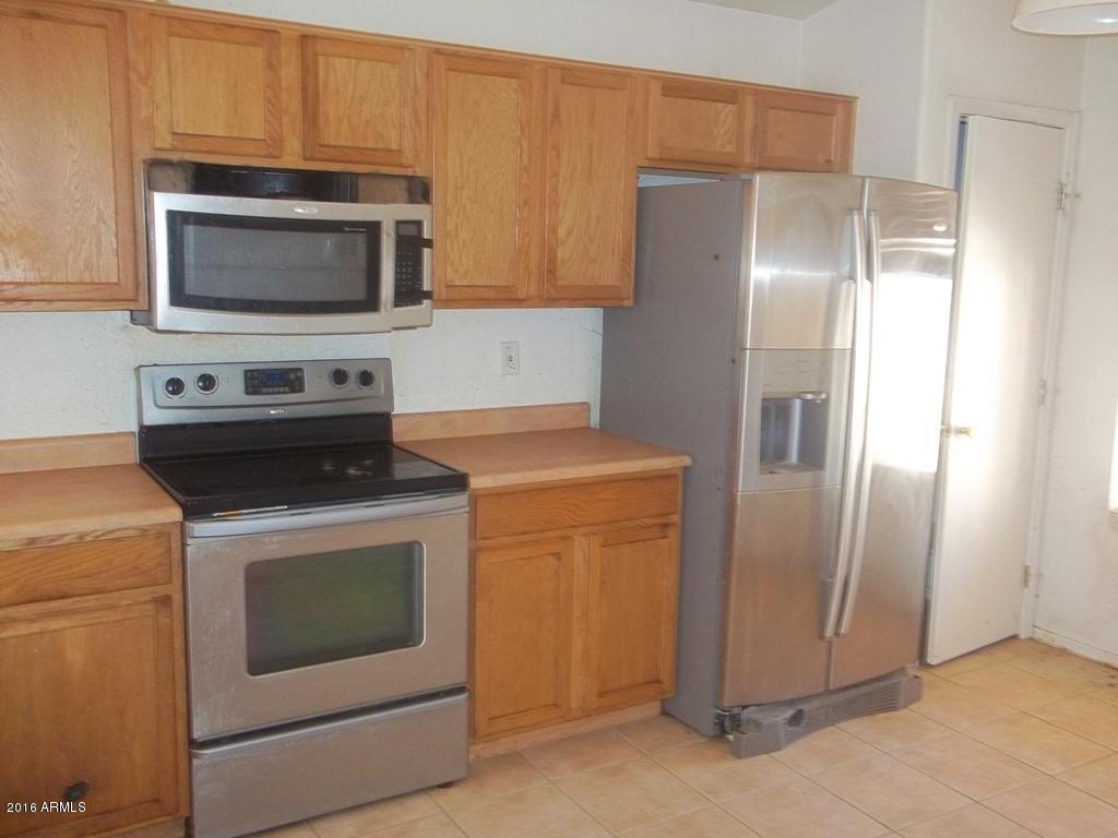 6429 N 72ND Drive, Glendale, AZ 85303