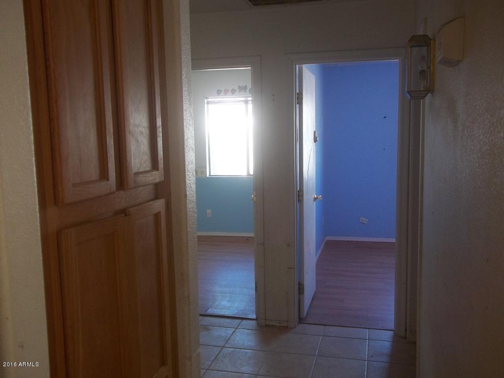 6429 N 72ND Drive, Glendale, AZ 85303