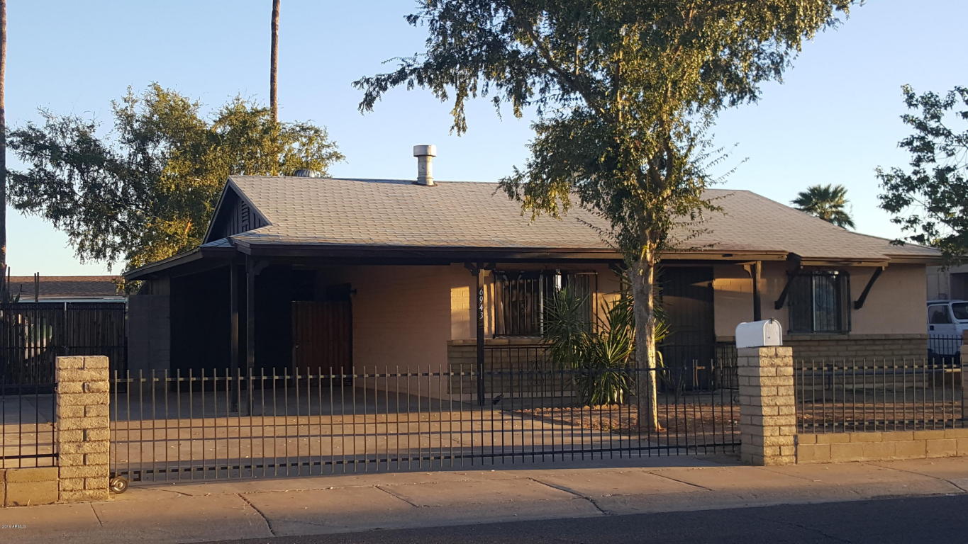 6943 W SOLANO Drive N, Glendale, AZ 85303