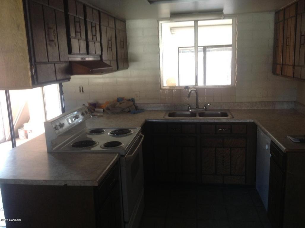 6106 N 71ST Lane, Glendale, AZ 85303