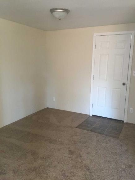 Shamrock Manufactured Home Community 8427 W. Glendale Avenue #38`Glendale, AZ 85305