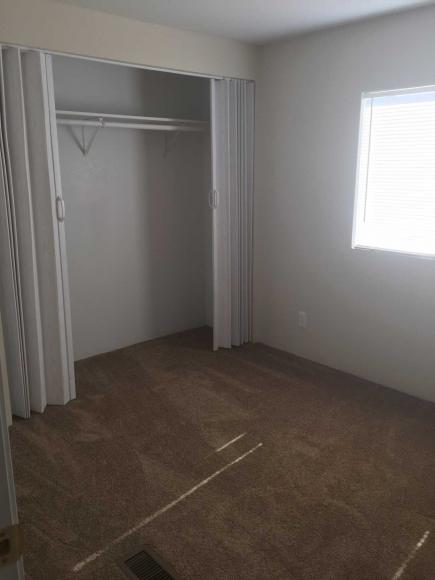 Shamrock Manufactured Home Community 8427 W. Glendale Avenue #38`Glendale, AZ 85305