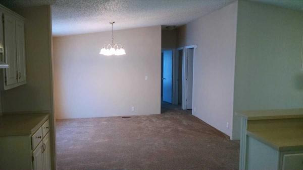 Shamrock Manufactured Home Community 8427 W. Glendale Avenue #112Glendale, AZ 85305
