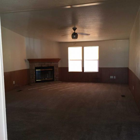 Shamrock Manufactured Home Community 8427 W. Glendale Avenue #215Glendale, AZ 85305