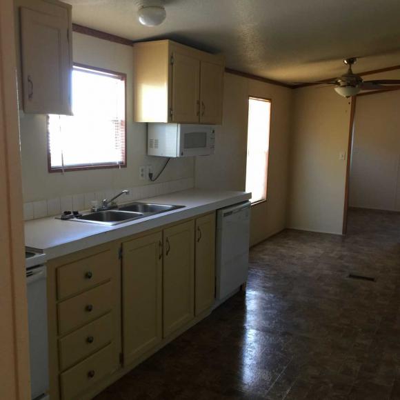Shamrock Manufactured Home Community 8427 W. Glendale Avenue #215Glendale, AZ 85305