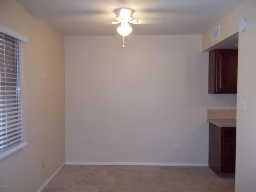 5306 W HEARN Road, Glendale, AZ 85306