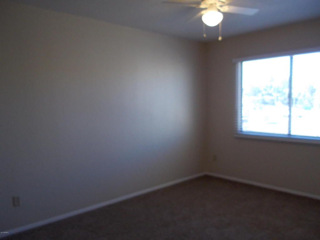5306 W HEARN Road, Glendale, AZ 85306