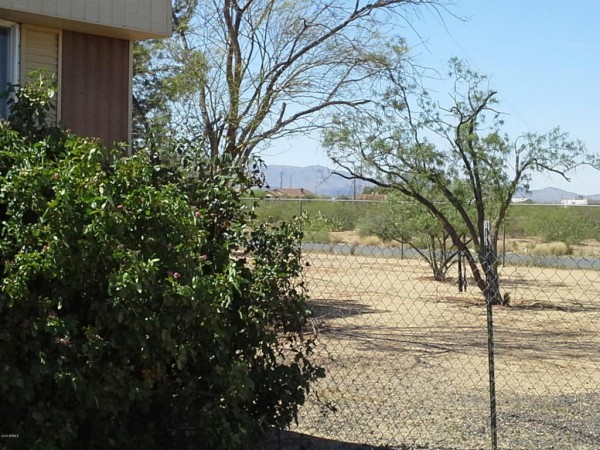 50801 W Church St, Aguila, AZ 85320