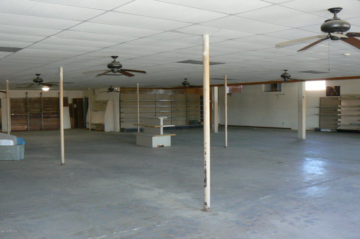 749 N 2nd Av, Ajo, AZ 85321
