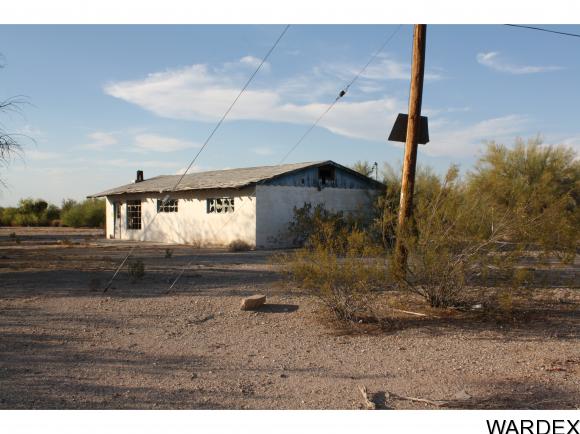 27245 La Posa Rd., Bouse, AZ 85325