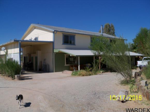 25388 Pendelton Way, Bouse, AZ 85325