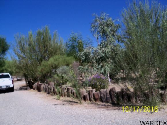 25388 Pendelton Way, Bouse, AZ 85325