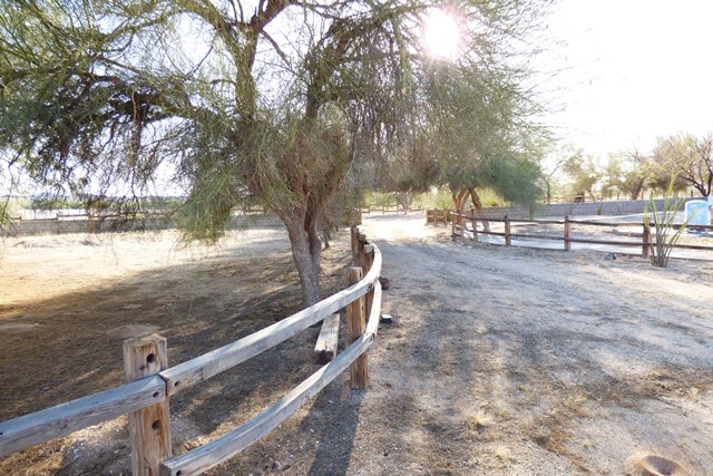 42803 Willamette DrBouse, AZ, 85325La Paz County