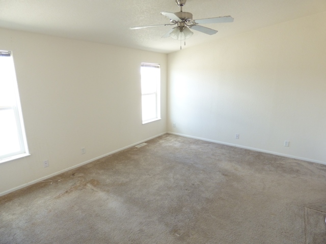 29035 Easy StBouse, AZ, 85325La Paz County