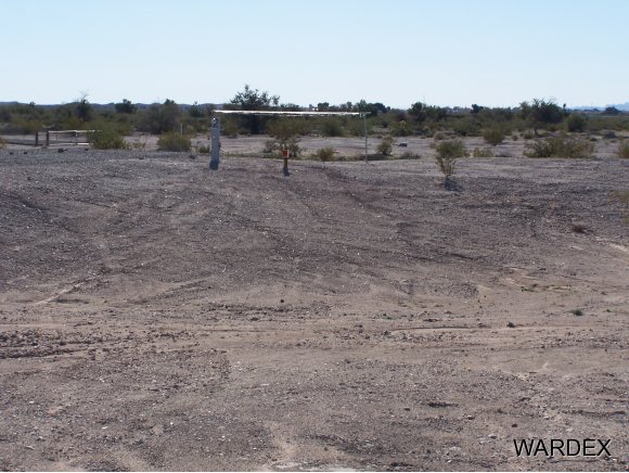 43242 WILLAMETTE DR, Bouse, AZ 85325