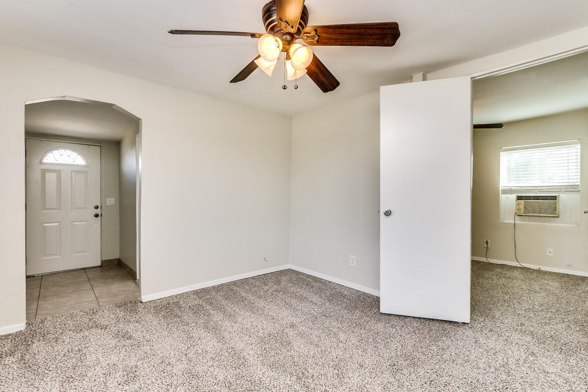 507 E CLANTON Avenue, Buckeye, AZ 85326