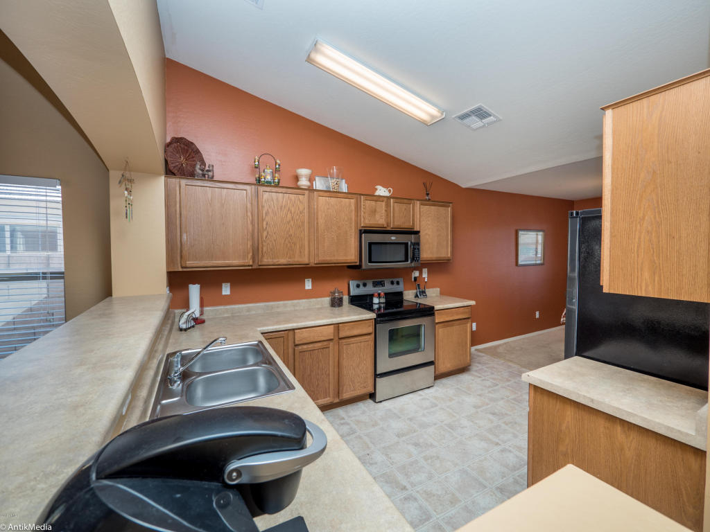 24020 W Hidalgo Avenue, Buckeye, AZ 85326
