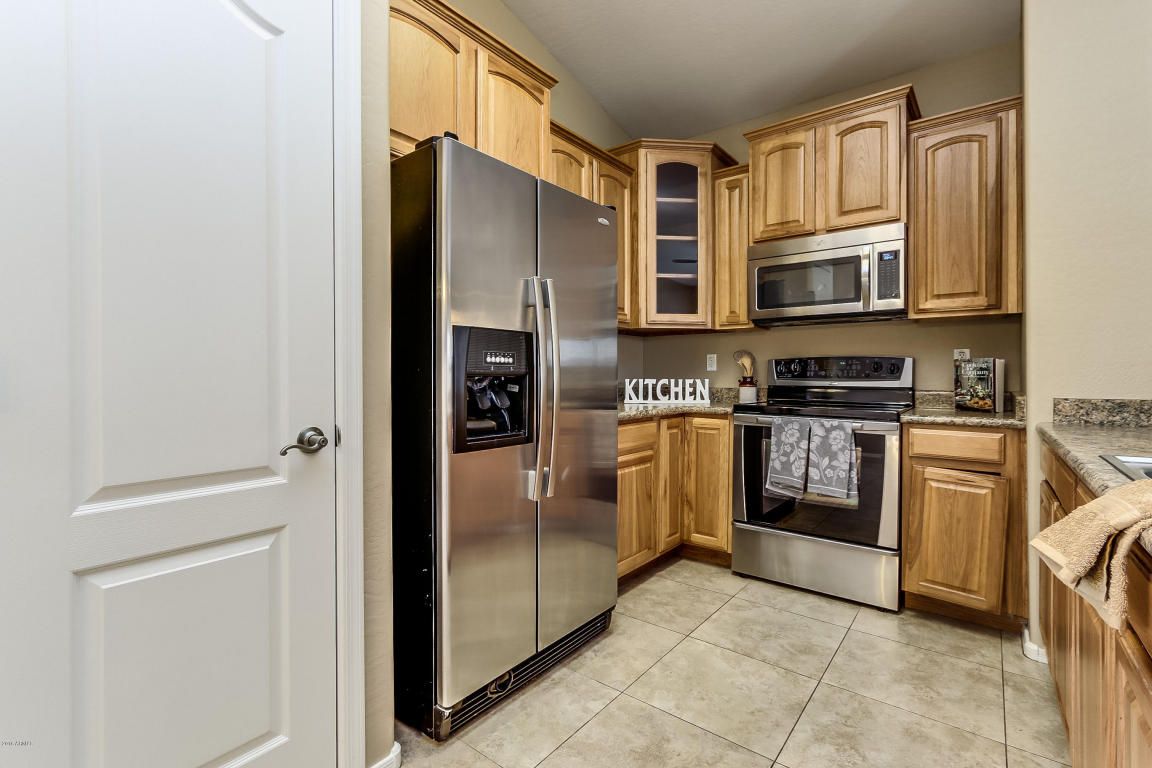23932 W HIDALGO Avenue, Buckeye, AZ 85326