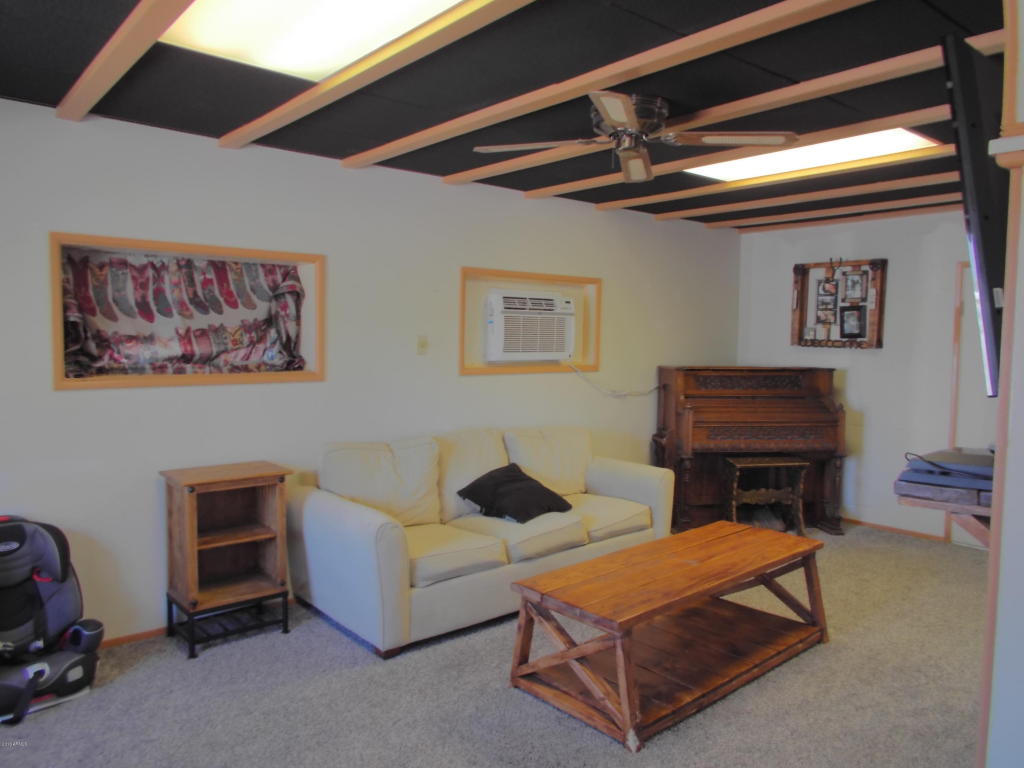 22515 W PACIFIC Street, Congress, AZ 85332