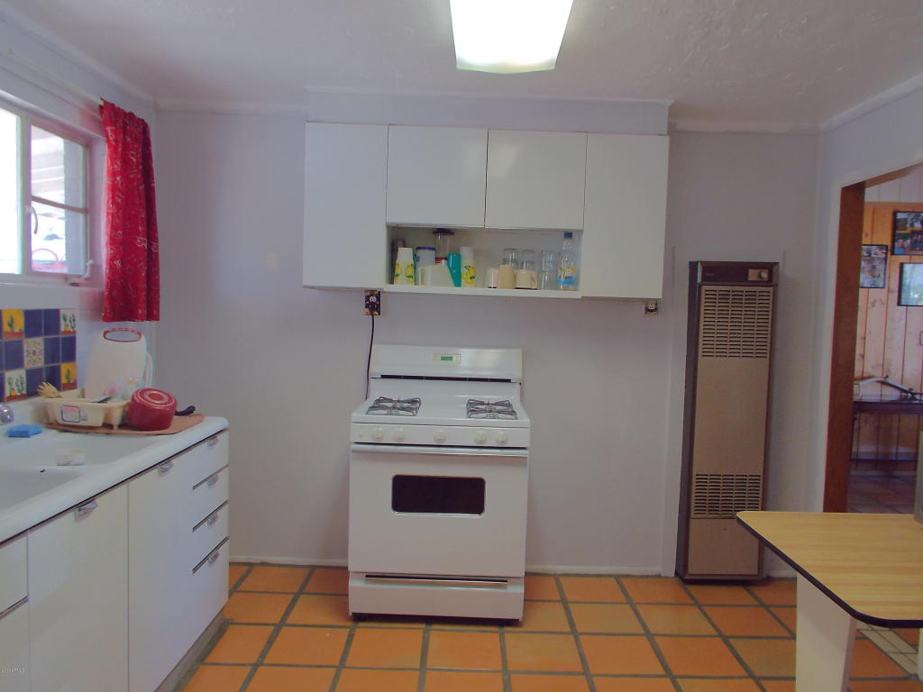 22515 W PACIFIC Street, Congress, AZ 85332