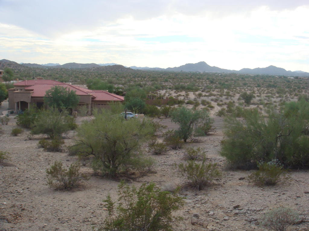 18672 W PORTER Drive, Goodyear, AZ 85338