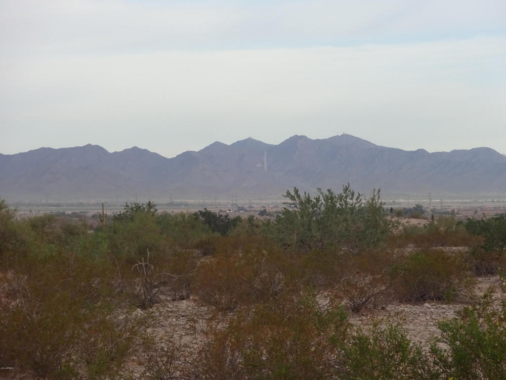 17724 W PASEO Way, Goodyear, AZ 85338