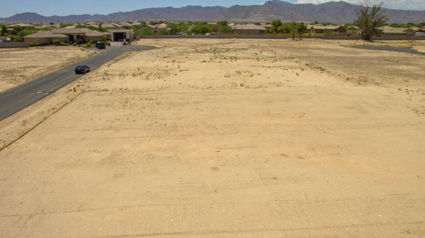18214 W SAN MIGUEL Court, Litchfield Park, AZ 85340