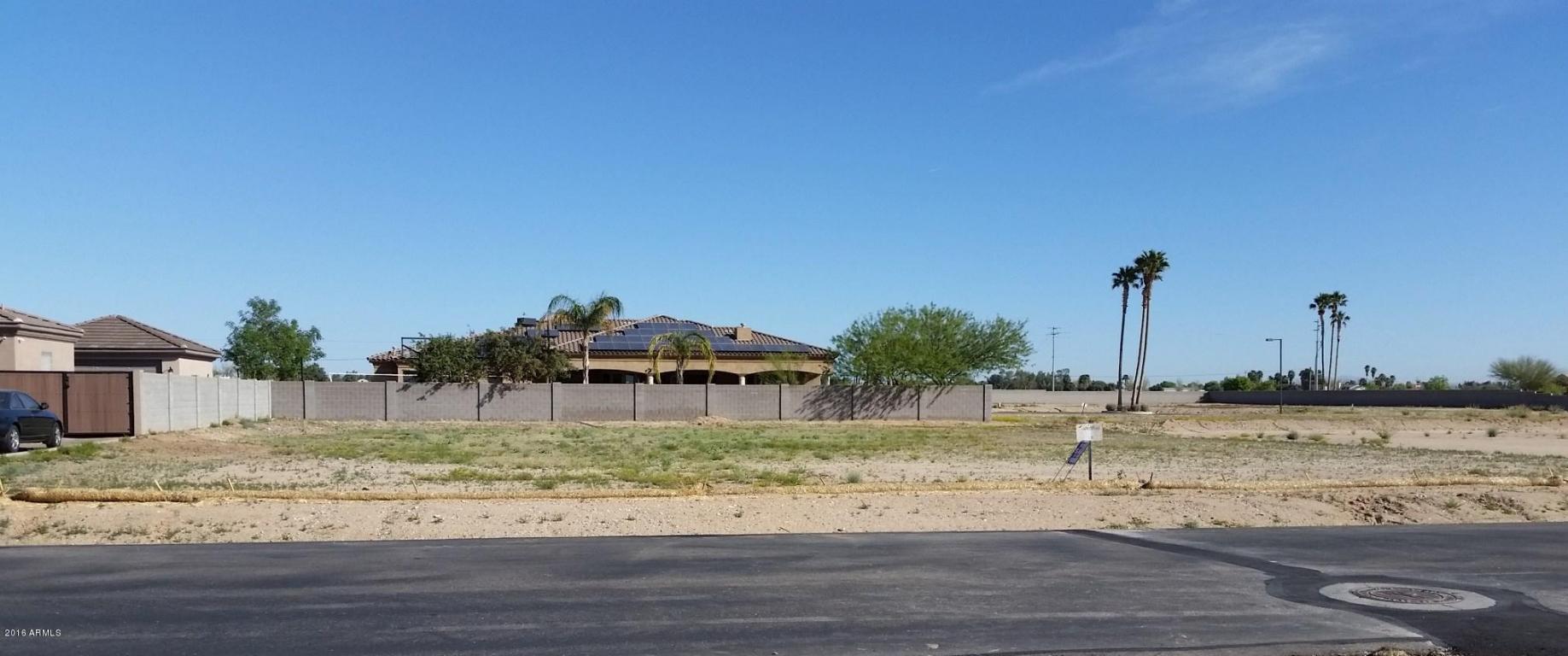 18130 W RANCHO Drive, Litchfield Park, AZ 85340