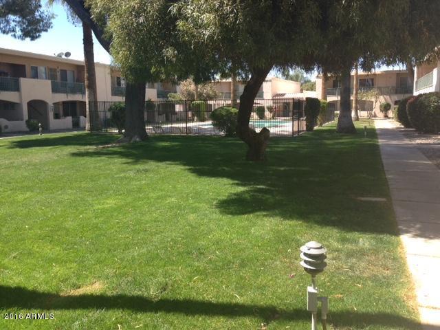 240 N Old Litchfield Road, Litchfield Park, AZ 85340