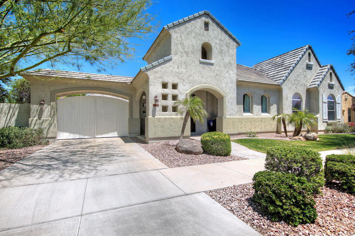 798 W JUNIPER Lane, Litchfield Park, AZ 85340