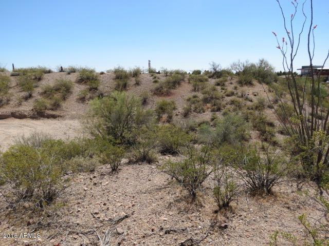 42940 N Private Drive, Morristown, AZ 85342