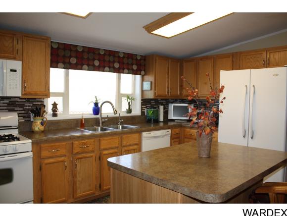 509 E BLUEWATER DR, Parker, AZ 85344