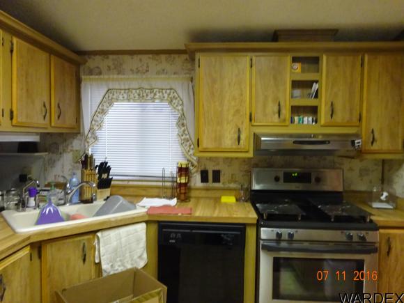 920 Swan Drive, Parker, AZ 85344