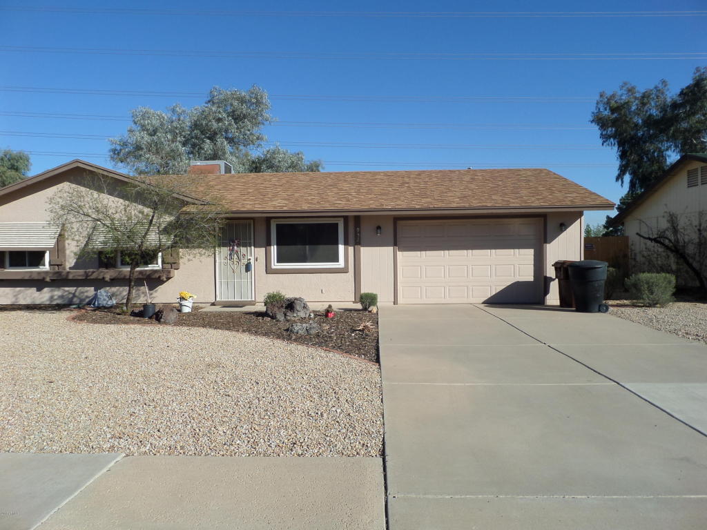 9521 N 67TH Drive, Peoria, AZ 85345