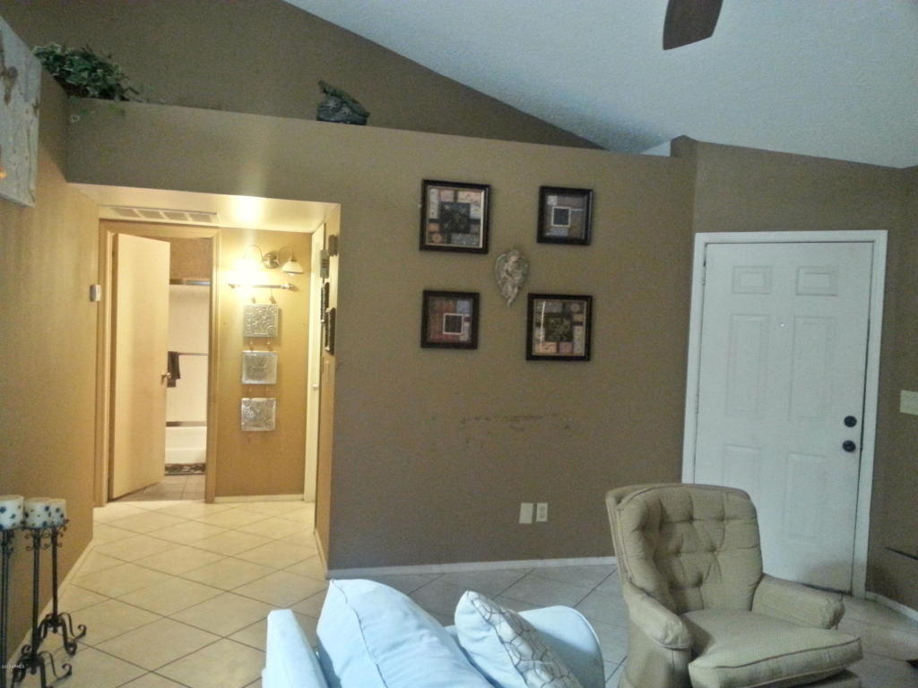 11009 N 81ST Drive, Peoria, AZ 85345