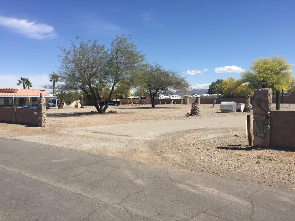 55 N joshua Drive, Quartzsite, AZ 85346