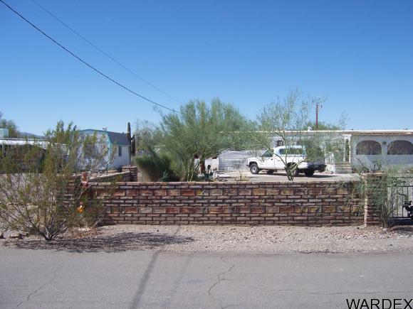 760 Lollipop Ln, Quartzsite, AZ 85346
