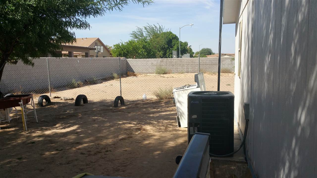 1577 E UDALL LN, San Luis, AZ 85349