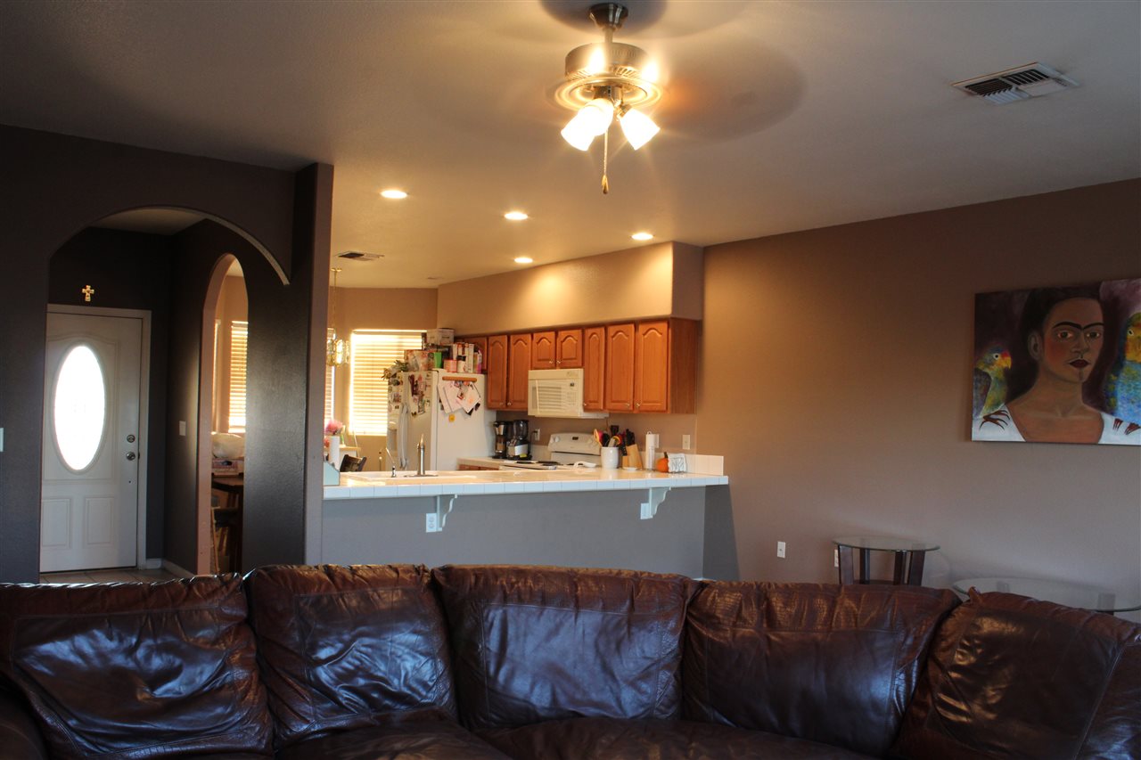 526 E ANGELICA ST, Somerton, AZ 85350