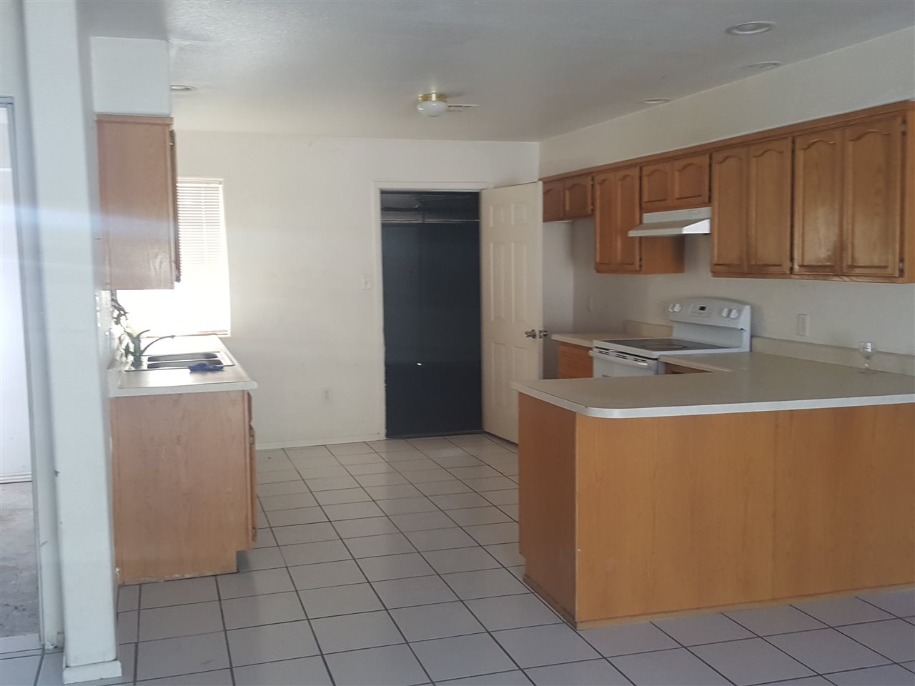 1182 N ANDREA AVE, Somerton, AZ 85350