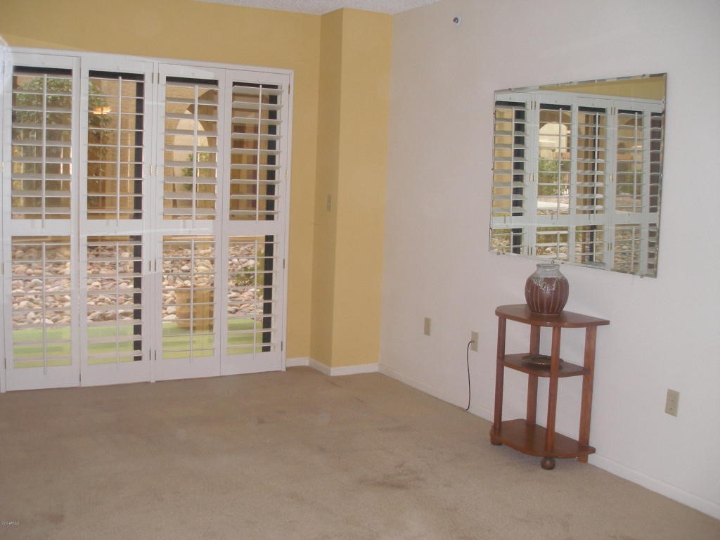 10330 W Thunderbird Boulevard, Sun City, AZ 85351