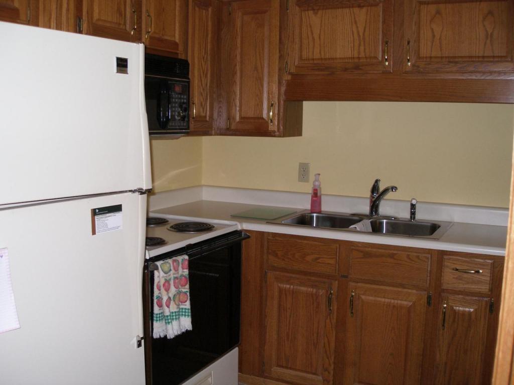 10330 W Thunderbird Boulevard, Sun City, AZ 85351