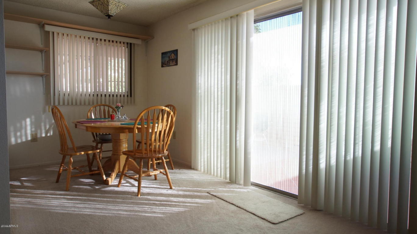 9820 W REDWOOD Drive, Sun City, AZ 85351