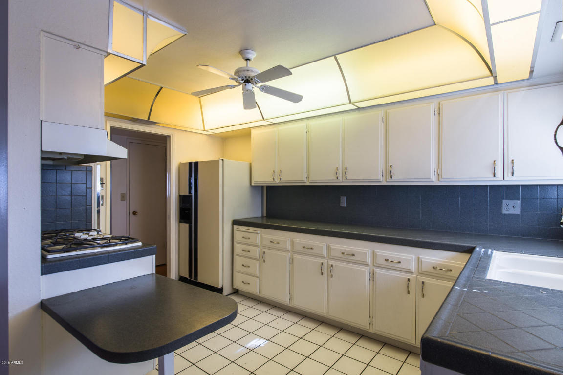 10113 W Alabama Avenue, Sun City, AZ 85351