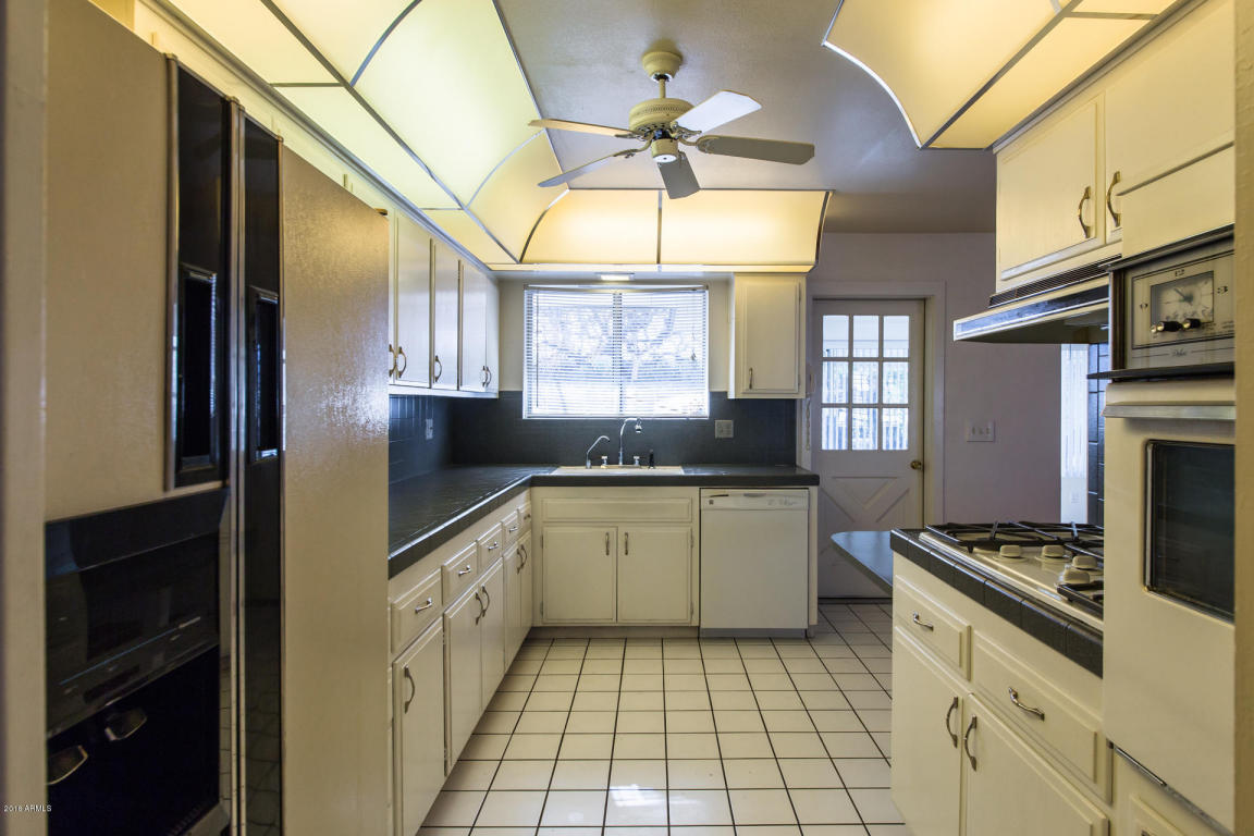 10113 W Alabama Avenue, Sun City, AZ 85351