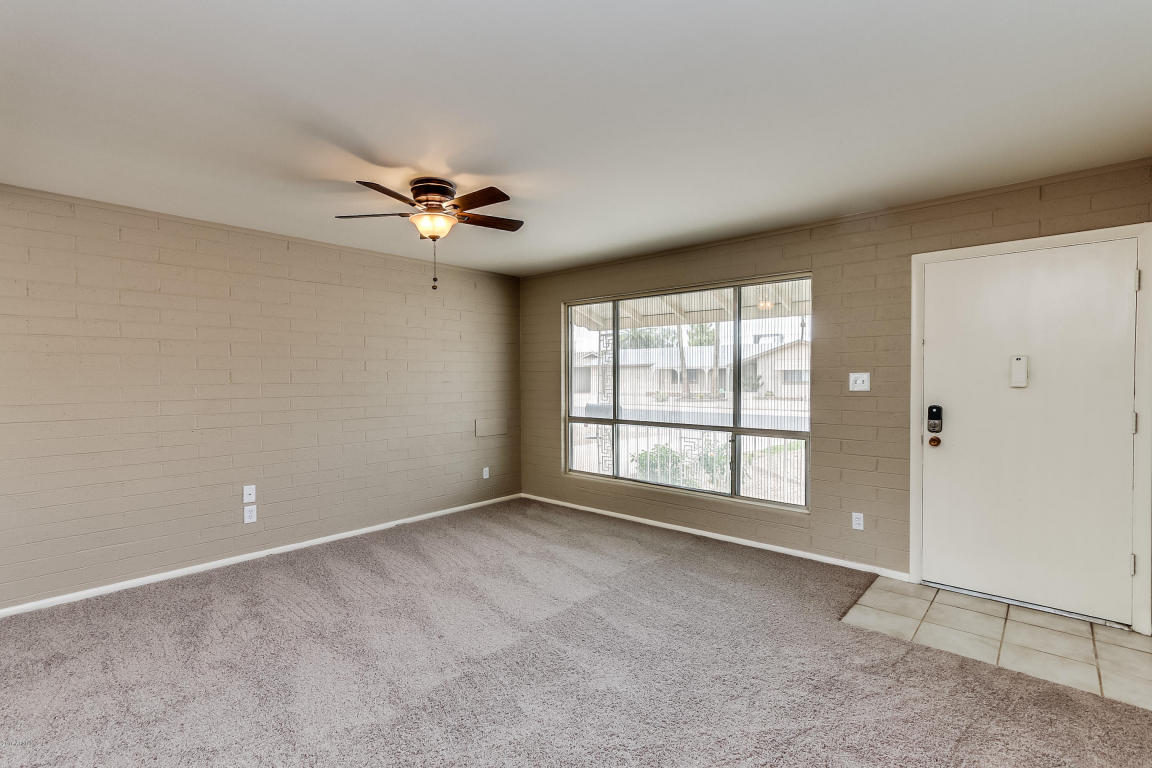 10865 W CHERRY HILLS Drive, Sun City, AZ 85351