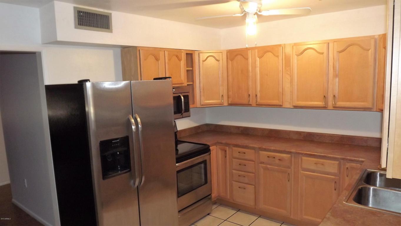 10866 W SANTA FE Drive, Sun City, AZ 85351
