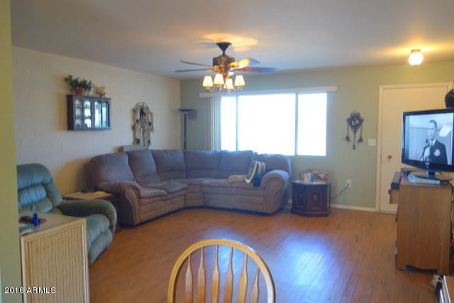 10609 W CAMDEN Avenue, Sun City, AZ 85351