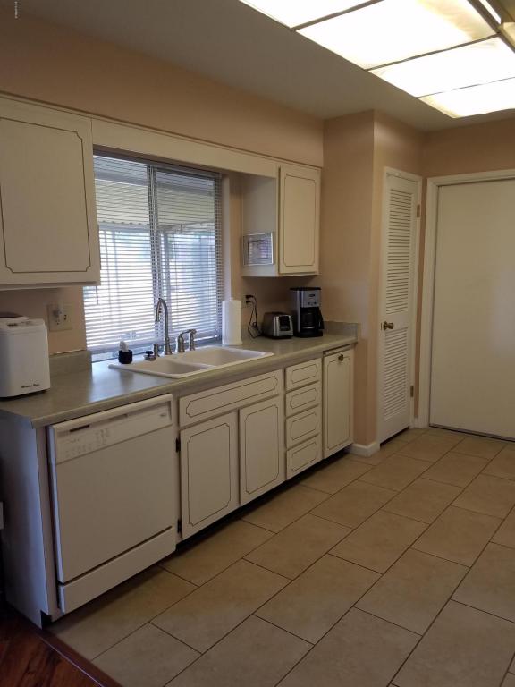10905 W Caron Drive, Sun City, AZ 85351